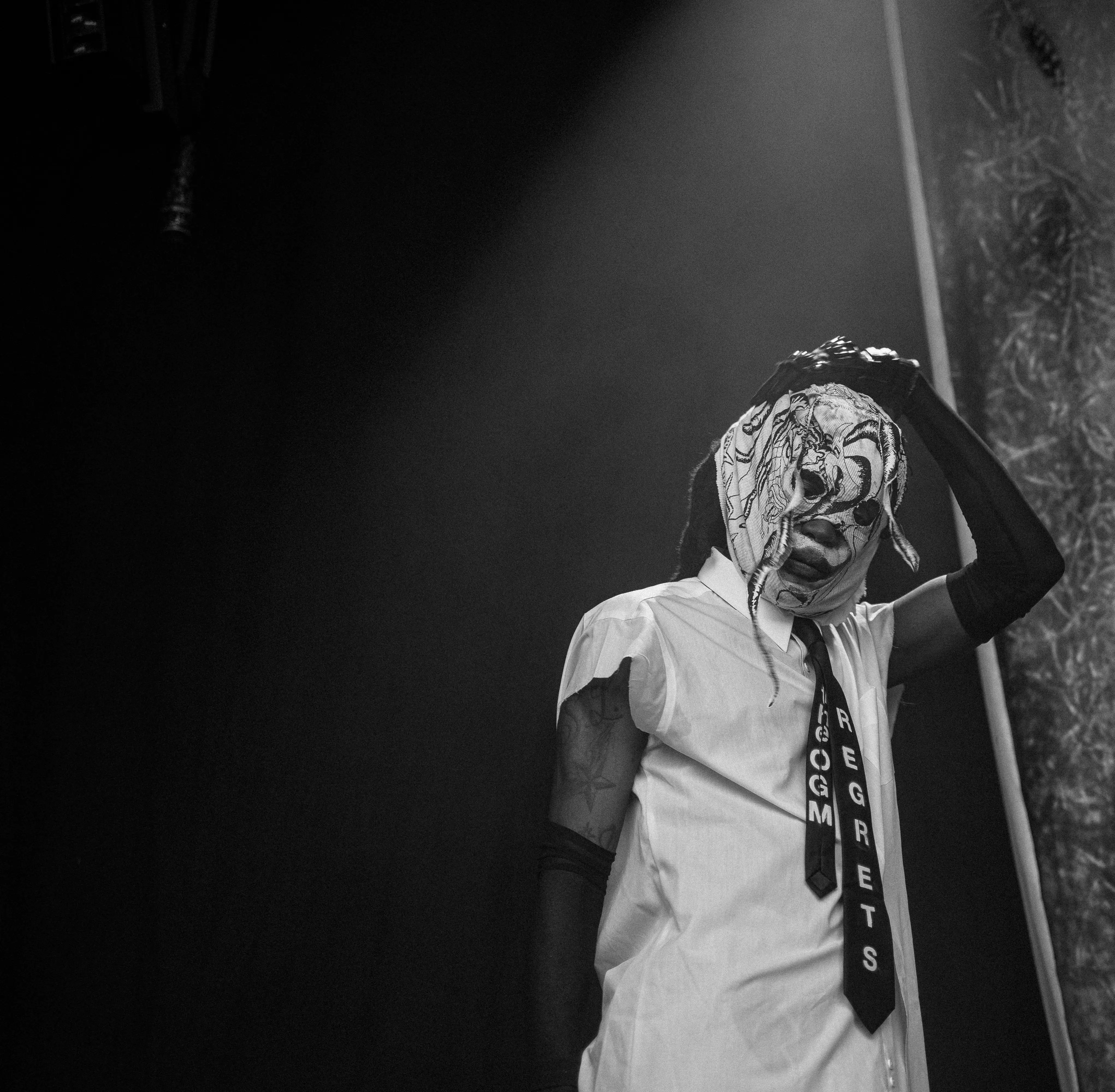 Photographie du groupe Ho99o9 lors du concert à l'Abyss Festival.